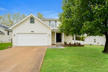 1017 PROVIDENCE POINTE DR WENTZVILLE, MO 63385